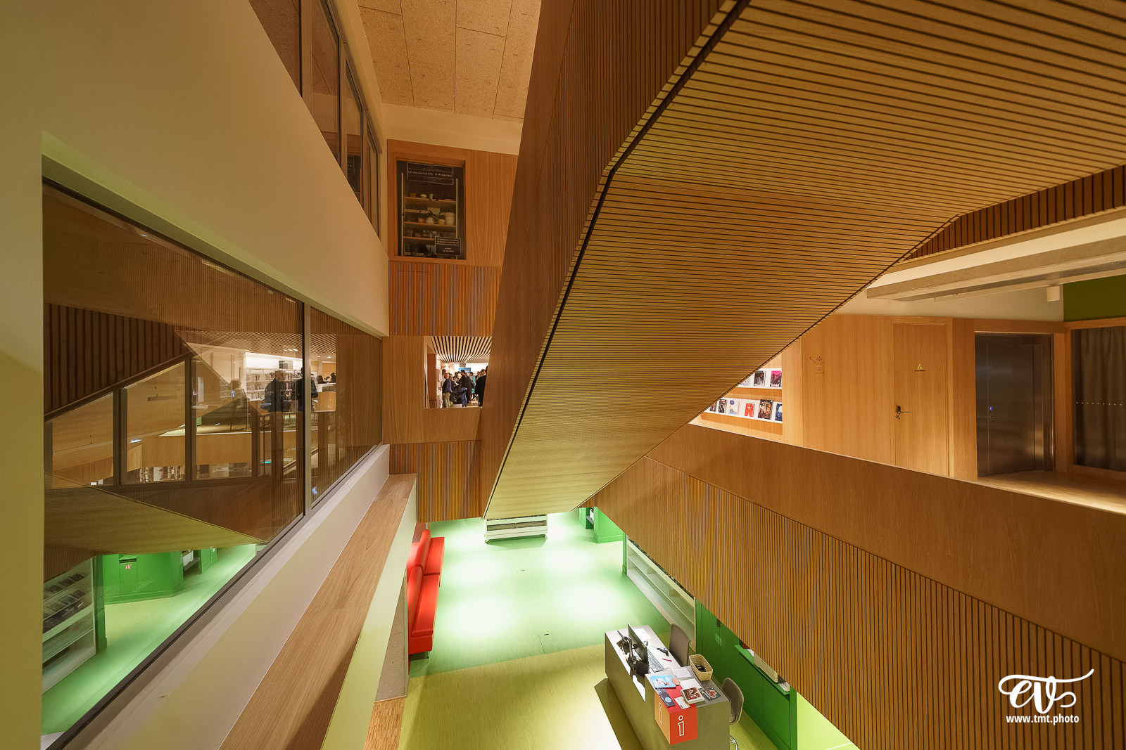 TWAPERO #34 : MEDIATHEQUE FRIDA KAHLO